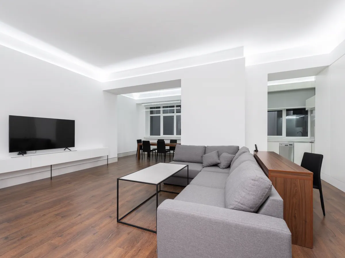 Departamento luminoso con living y comedor